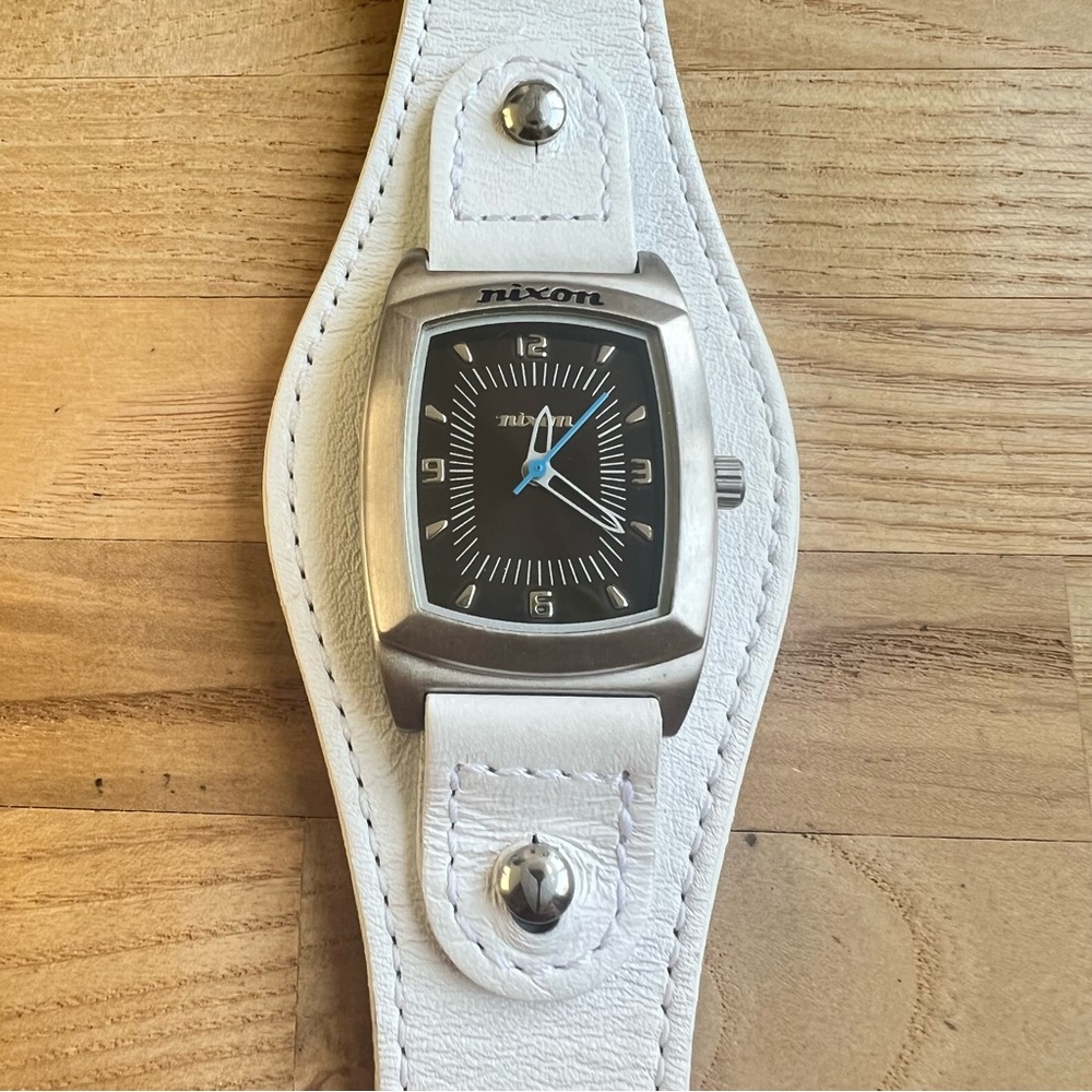 Nixon all mine Bianca ladies white wide leather dress watch NEW BATTERY